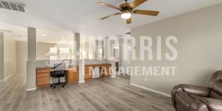 Beautiful Large Furnished Home w/A Pool Gallery 16