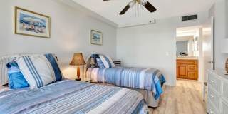 1542 Jupiter Cove Drive Gallery 40