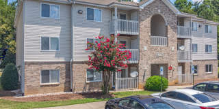 The Landings at Steele Creek Apartments Gallery 4