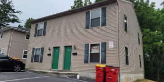 234 High St - 3 BR/1 Ba - $1325/mo Available 7/1 Gallery 1