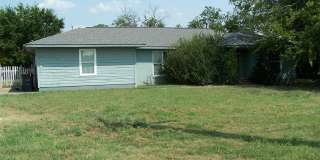 802 N Powell Parkway Gallery 1