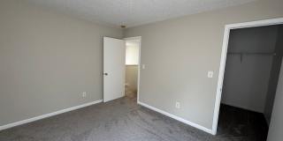 Lawrence-Fort Ben-Oaklandon 3 Bedroom and 2.5 Bathroom Gallery 25