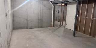4 Bed | 3 Bath | 1 Car Garage Duplex in Kansas City w/ Move in Special Gallery 30