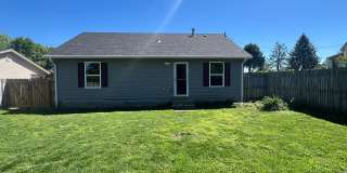3 bed 1 bath with huge backyard Gallery 3