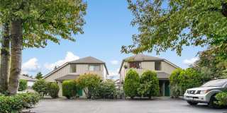 Downtown Renton ground floor gated condo for rent. Newly remodeled. Gallery 1