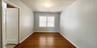 63 Taylor Way Gallery 5
