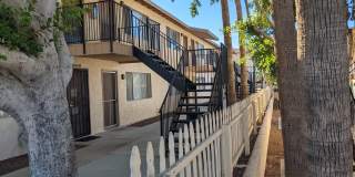 Pacifica Manor Gallery 1