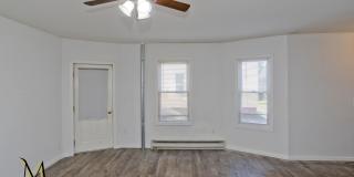 44-46 Ames St Gallery 8