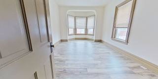 Spacious 3 Bedroom Duplex Gallery 9