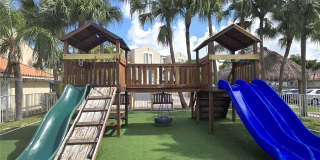 8695 NW 6th Ln Gallery 23