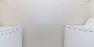 Riverwalk Luxury Apartments Gallery 10