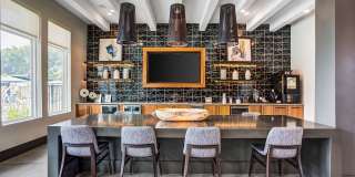 Icon at Hardin Valley Gallery 3