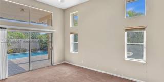 11335 Lake Shore Dr Gallery 8