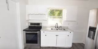 2 Bedroom 1Bath Duplex For Rent at 104 W Lancaster Road Orlando, FL 32824 Gallery 14