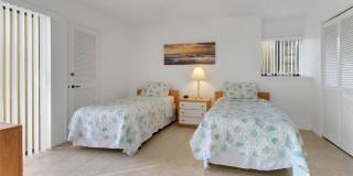 5015 Harbortown Lane Gallery 9