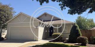 Beautiful 2 Bedroom Home Close to Downtown Gardnerville Gallery 1