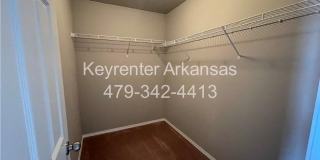 Spacious 3-Bedroom Springdale Home with Fenced Yard Gallery 11