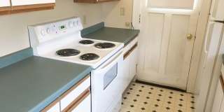 3 Bedroom Single Family Home w/ Hardwood Floors 3 Bedroom Single Family Home w/ Hardwood Floors Gallery 4