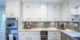 1210 Lenox Circle NE Gallery 8