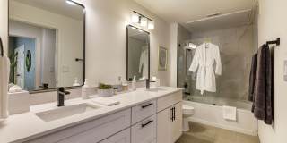 The Lola The Lola Gallery 6