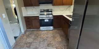 Spacious Covington Home with all New Appliances, Fresh Paint and Large Fenced Yard! Gallery 6