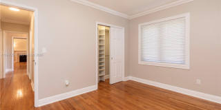 1350 Mendavia Avenue, Coral Gables, FL 33146 Gallery 18