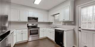 207 Highland Park Drive Gallery 6