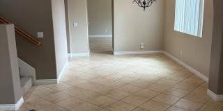 Newer 4bed 2.5 bath House Gallery 4