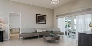 2250 Grove Dr Gallery 12