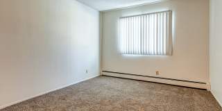 Stone Grove Gallery 12