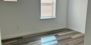 2035 W TORONTO Street Gallery 5