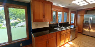 320 Sunset Dr Gallery 3