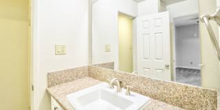 Courtyard Apartments Gallery 15