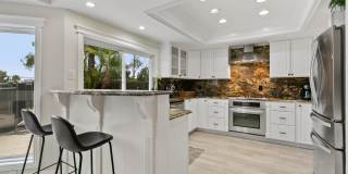 Spacious and Bright Furnished 4 Bedroom Home in Gated Community Gallery 5