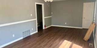 Adorable remodeled 2 bedroom in OLD NORTH END Gallery 4