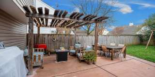 Spacious 4 Bedroom 3 Bath Home Gallery 23