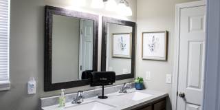 Brand New Home Walking distance to Spooky Nook Gallery 3