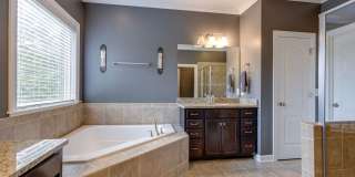 5 Bedroom Home in Franklin (Easy access to interstate) Gallery 27
