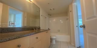 2544 Centergate Dr Gallery 17