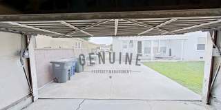 $500 off 1st Month! Remodeled 3 Bedroom Home with Garage and Large Backyard Gallery 29