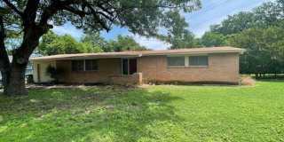 3/2 in Waco ***Move-In Special $500 Off 1st Month's Rent*** Gallery 1