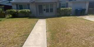 1929 Loritte - 3/Bed 1/Bat - $1,395/month Gallery 1