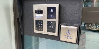 Red Oak at 83 Hanover Street Gallery 63