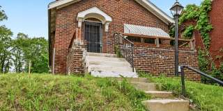 FOR RENT – 1965 Arlington Ave Gallery 6