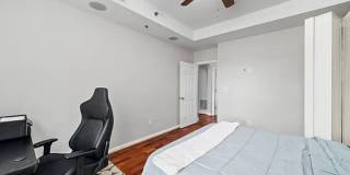 1735 Peachtree Street NE #428 Gallery 23