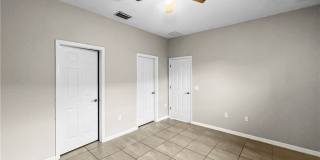 1322 Trafalgar Parkway Gallery 22