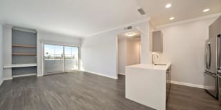 Boulevard on Wilshire Gallery 2