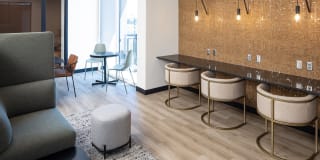 1919 Mile High Gallery 15