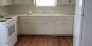 NICE HOME IN THE RIDGECREST AREA. PETS NEGOTIABLE WITH OWNERS APPROVAL Gallery 5