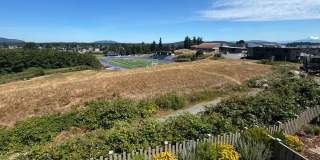 End Unit, 3 Bed, 2.5 Bath PLUS Bonus Room, Anacortes Gallery 11